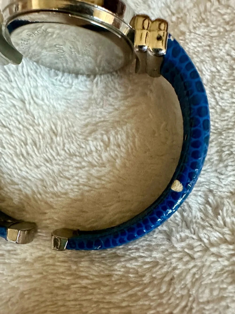 NWOT Eikon Blue Snakeskin Leather Bangle Cuff Watch W/New Battery